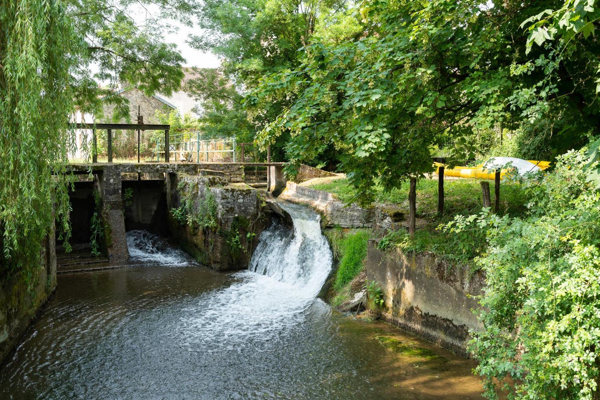 Chambre Independante Dans Le Moulin Pouilly-sur-Vingeanne Екстериор снимка